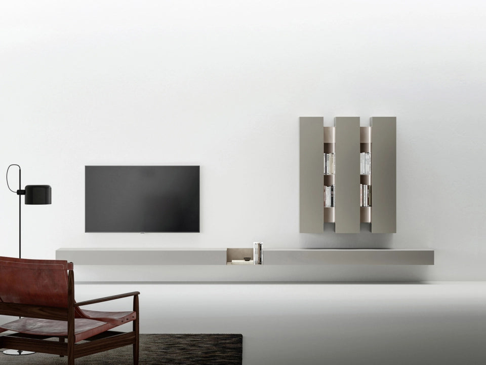 Composizione Sospesa con Vano a Giorno