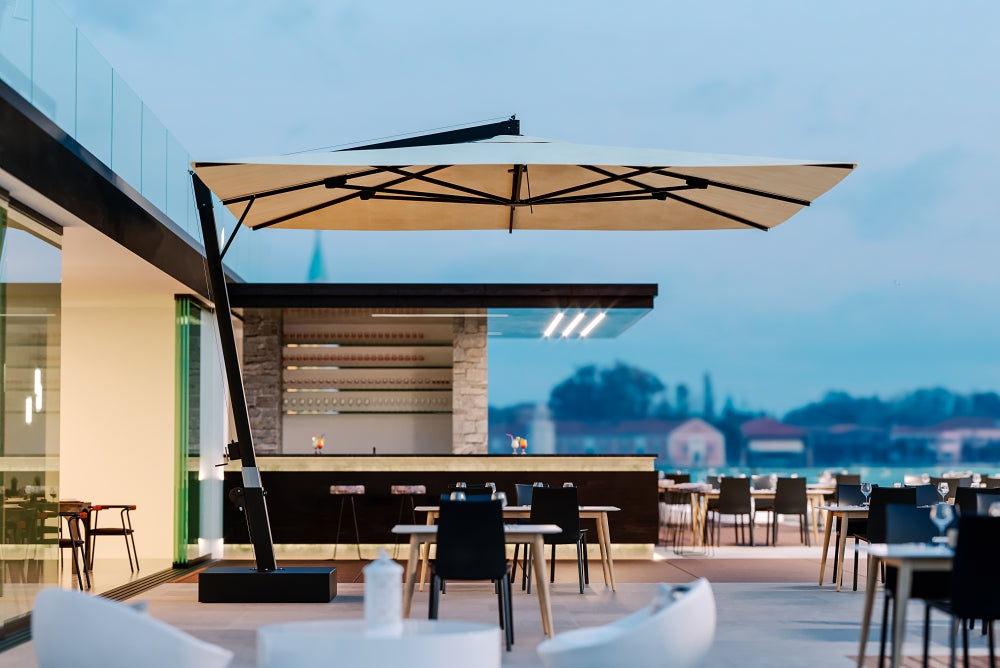 Ombrellone a Braccio Laterale Eclisse