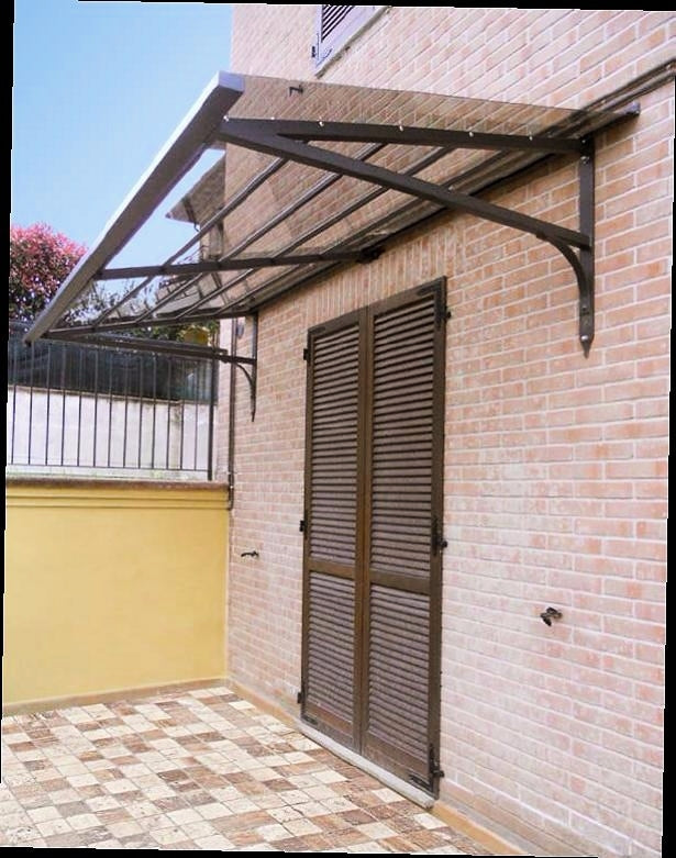 Pensilina in Ferro con Policarbonato